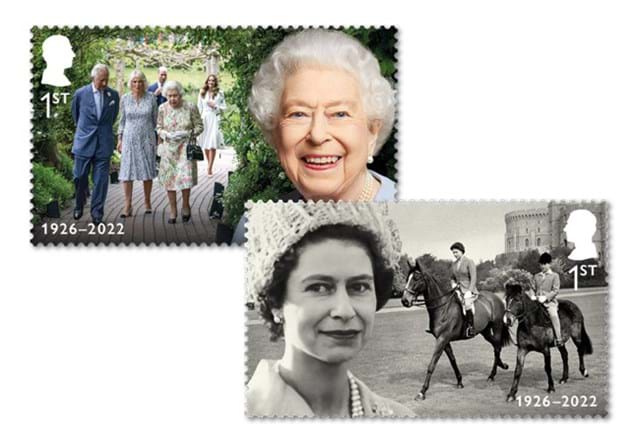 QEII Gold 50P Cover Images CL 4B
